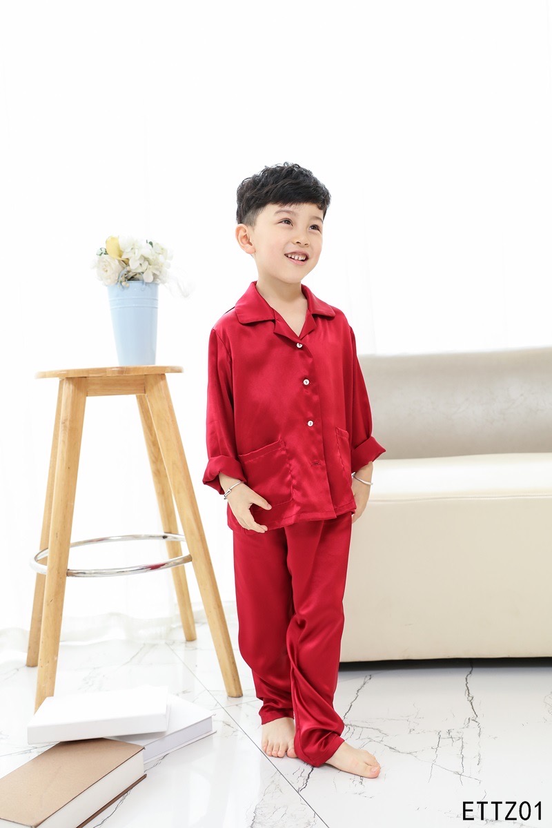 Custom and Wholesale Cute Silk Pajamas Set for Kids from Direct Factory