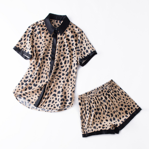 Wholesale Pure Mulberry Silk Shorts Pajama Set in Leopard Pattern for Ladies
